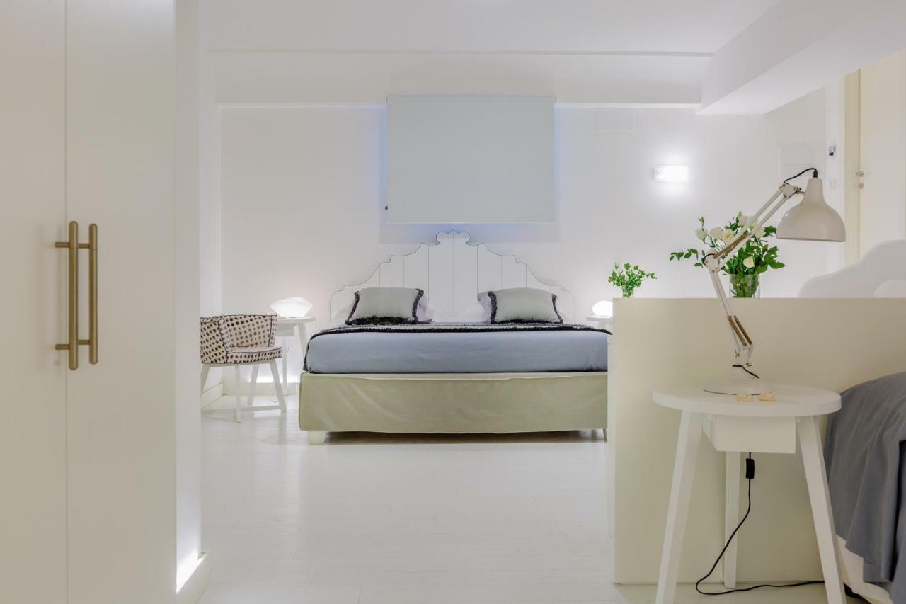 White Stylish Apartments Vico Equense Extérieur photo